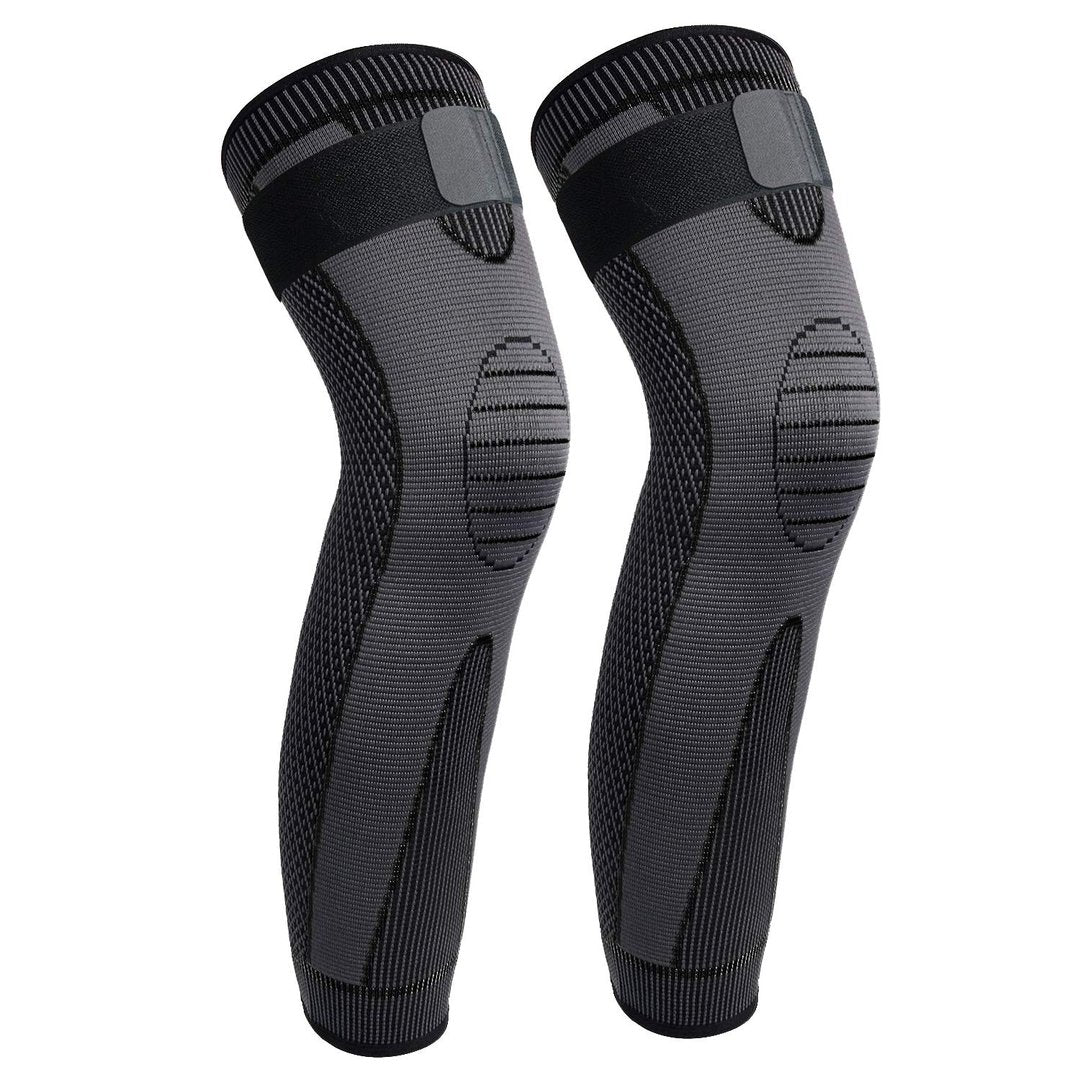 Self-heating knee brace: fast pain relief