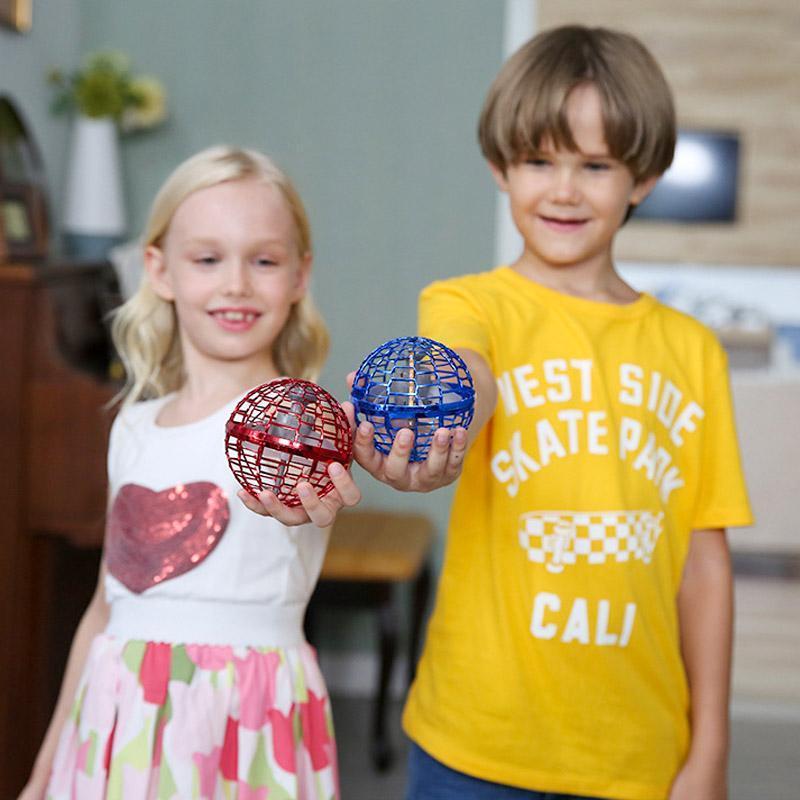 Luminous flying ball for fun and interactive games
