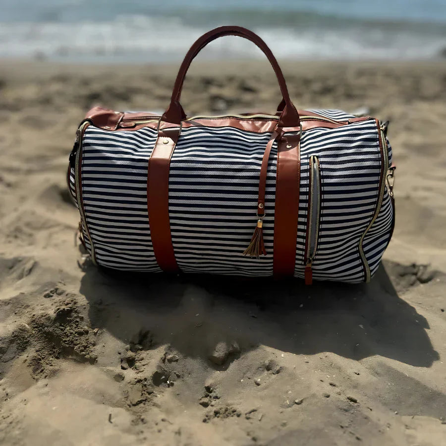 Voyago™ | Space-saving travel bag for excursions