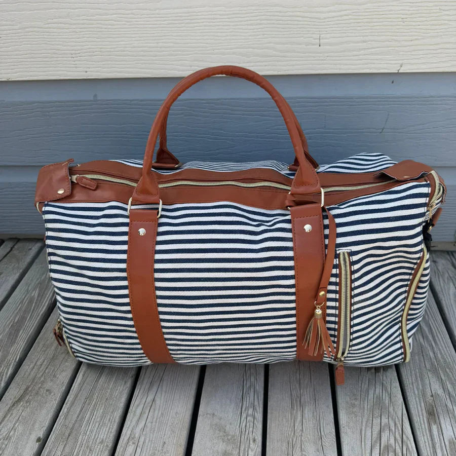 Voyago™ | Space-saving travel bag for excursions