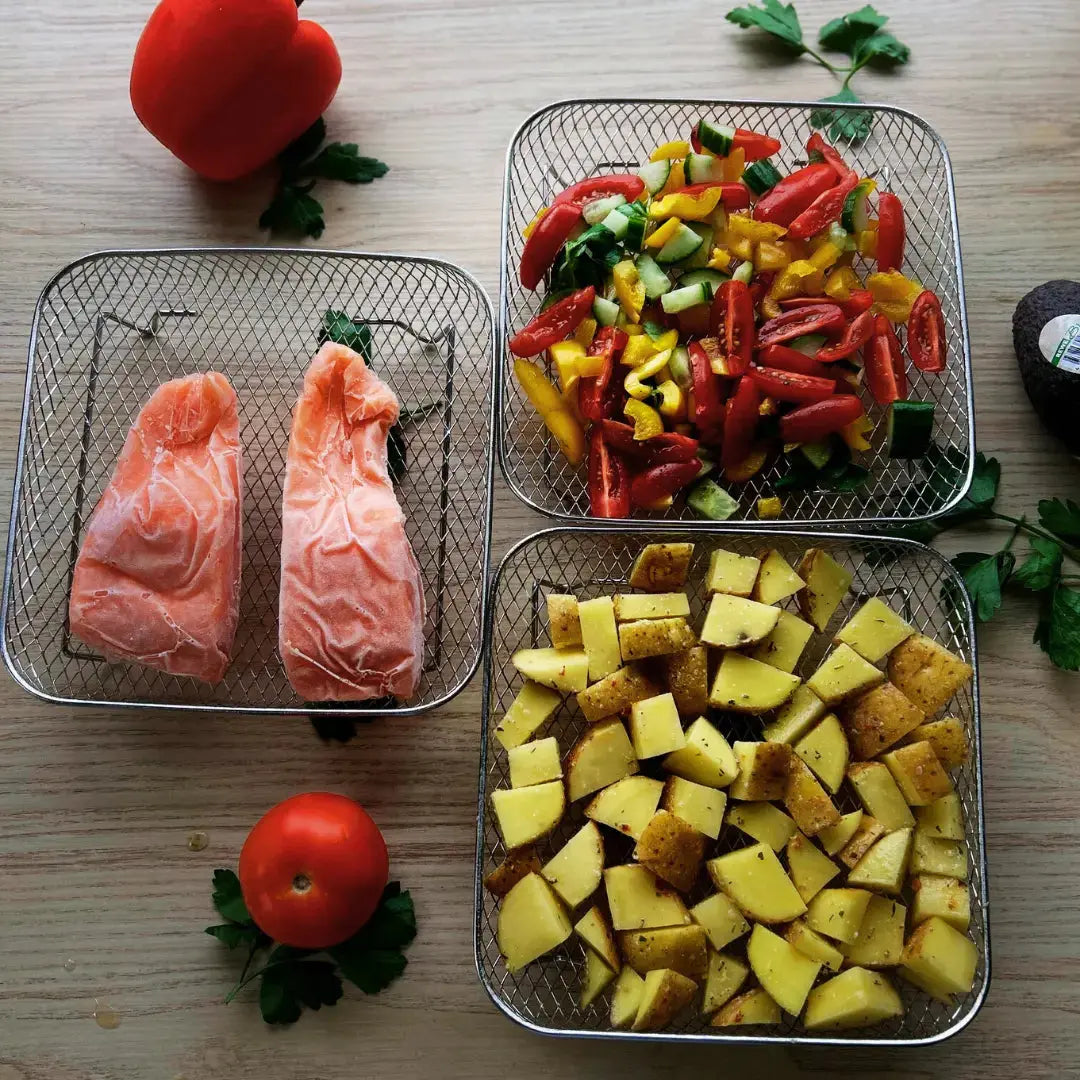 Stackable fryer baskets - More space, better cooking