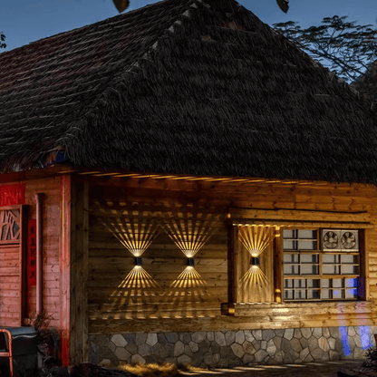 BrightRay – Outdoor 4 LED Solar Wall Lights