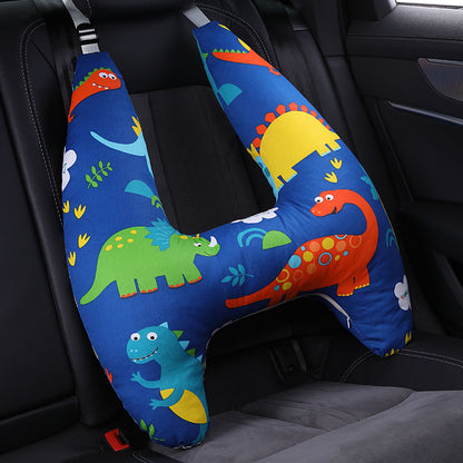 Children's travel pillow with secure fit