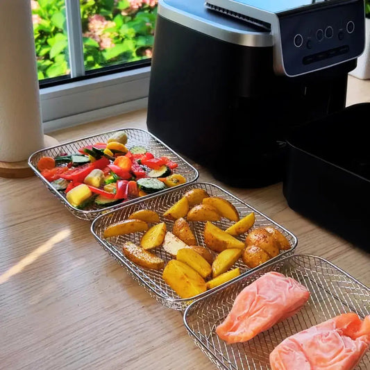 Stackable fryer baskets - More space, better cooking